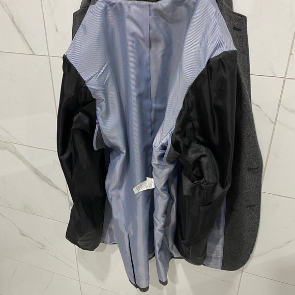 LIKE NEW Banana Republic Fall/Early Winter Blazer - Picture 3 of 4